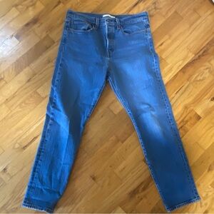 Levi women’s 30” button fly wedgie jeans